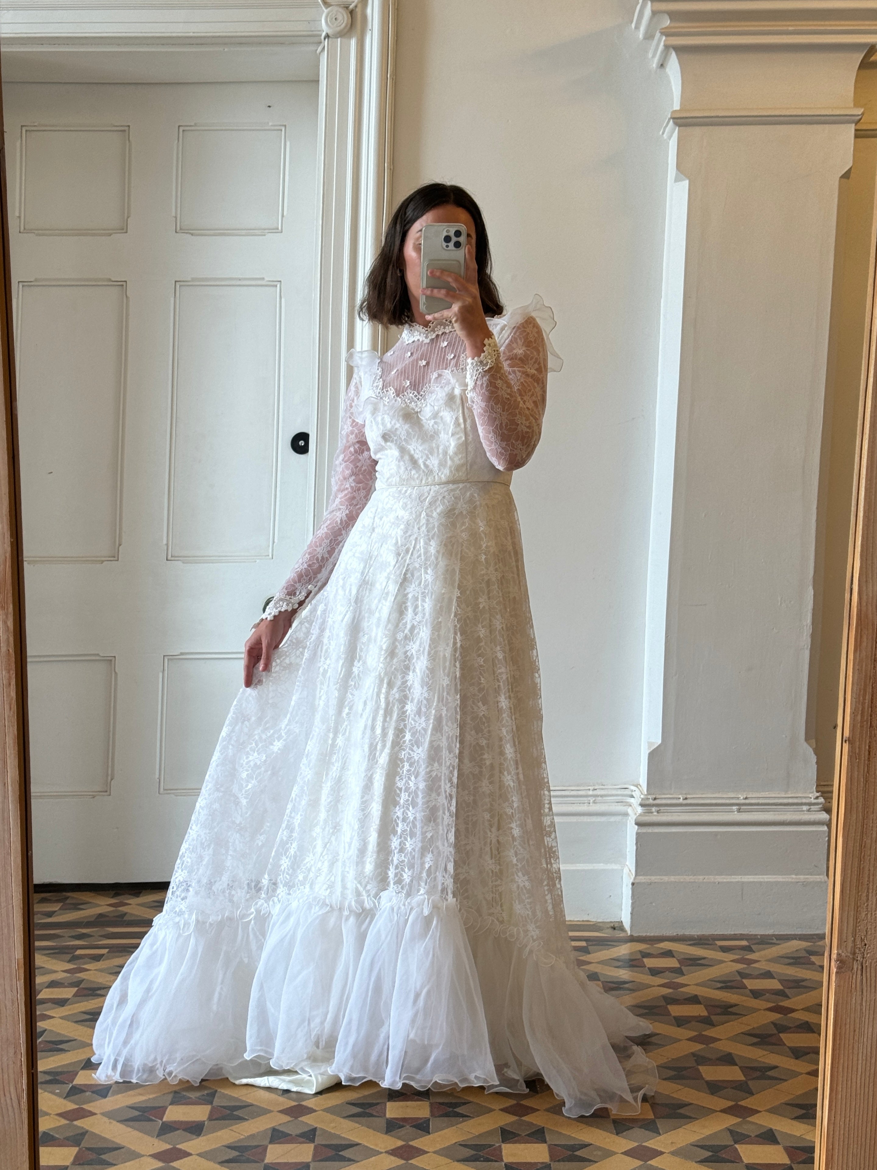 Vintage 70s Embroidered Lace Wedding Gown With Train