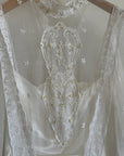 Vintage 70s Lace Daisy Long Sleeved Wedding Dress