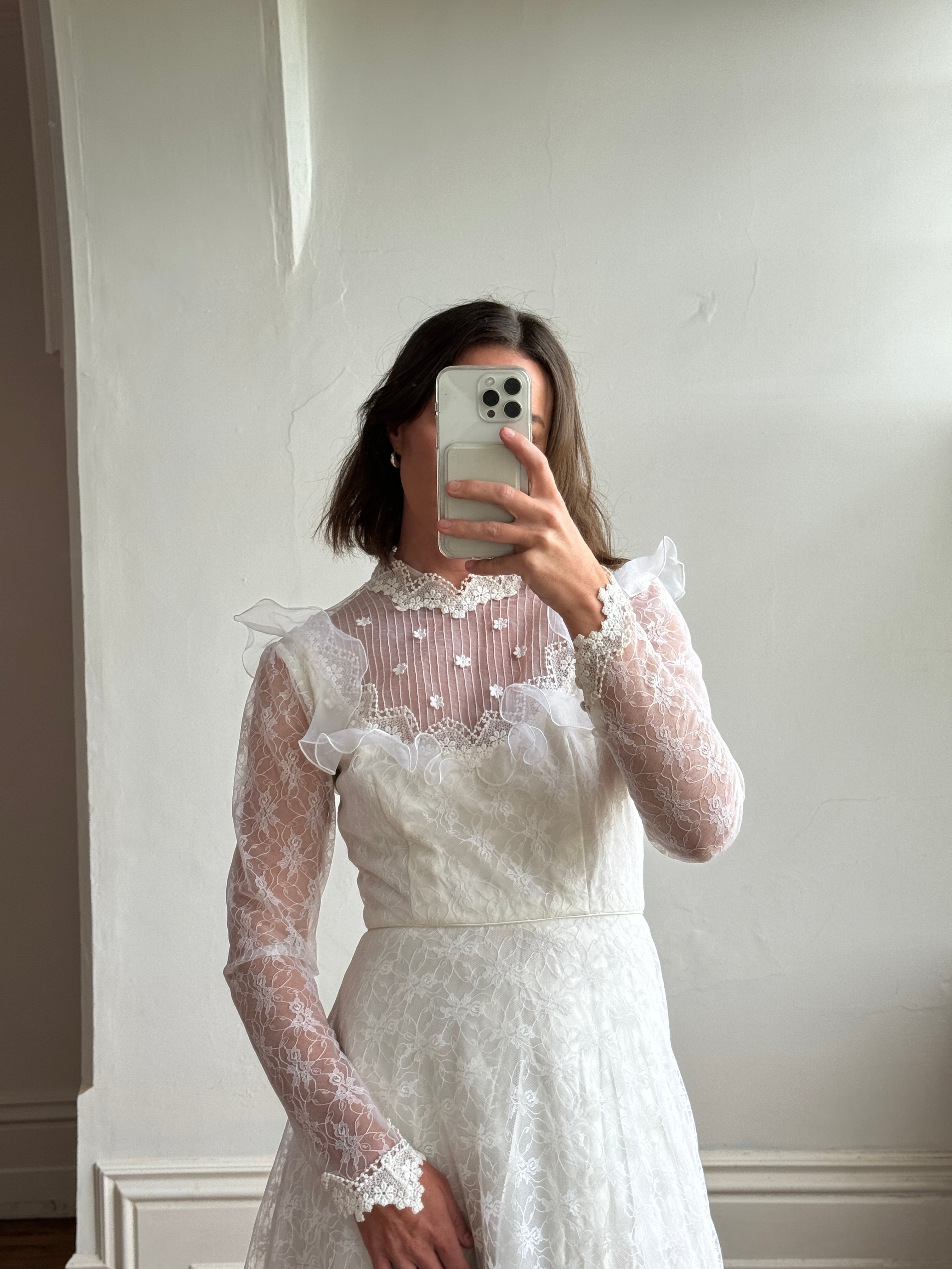 Vintage 70s Embroidered Lace Wedding Gown With Train