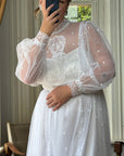 Vintage 70s Lace Daisy Long Sleeved Wedding Dress